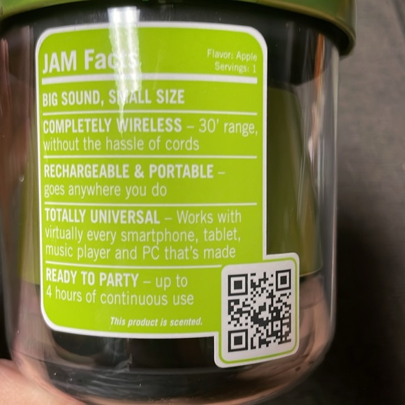 Bluetooth wireless speaker brand new still sealed - Picture 2 of 7